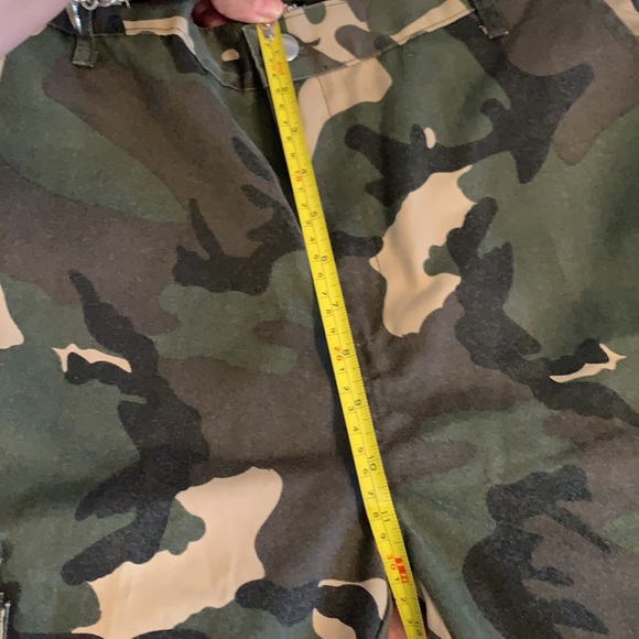 Camo cargo pants 💚🤎🖤 - Picture 7 of 9